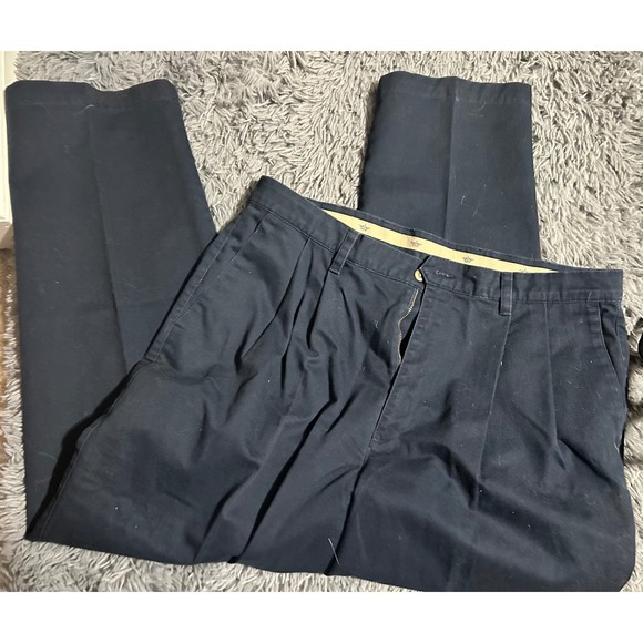 Dockers Classic Fit Pleated Twill No Wrinkle Khakis Mens W38 L30 Blue Pants - Picture 1 of 5